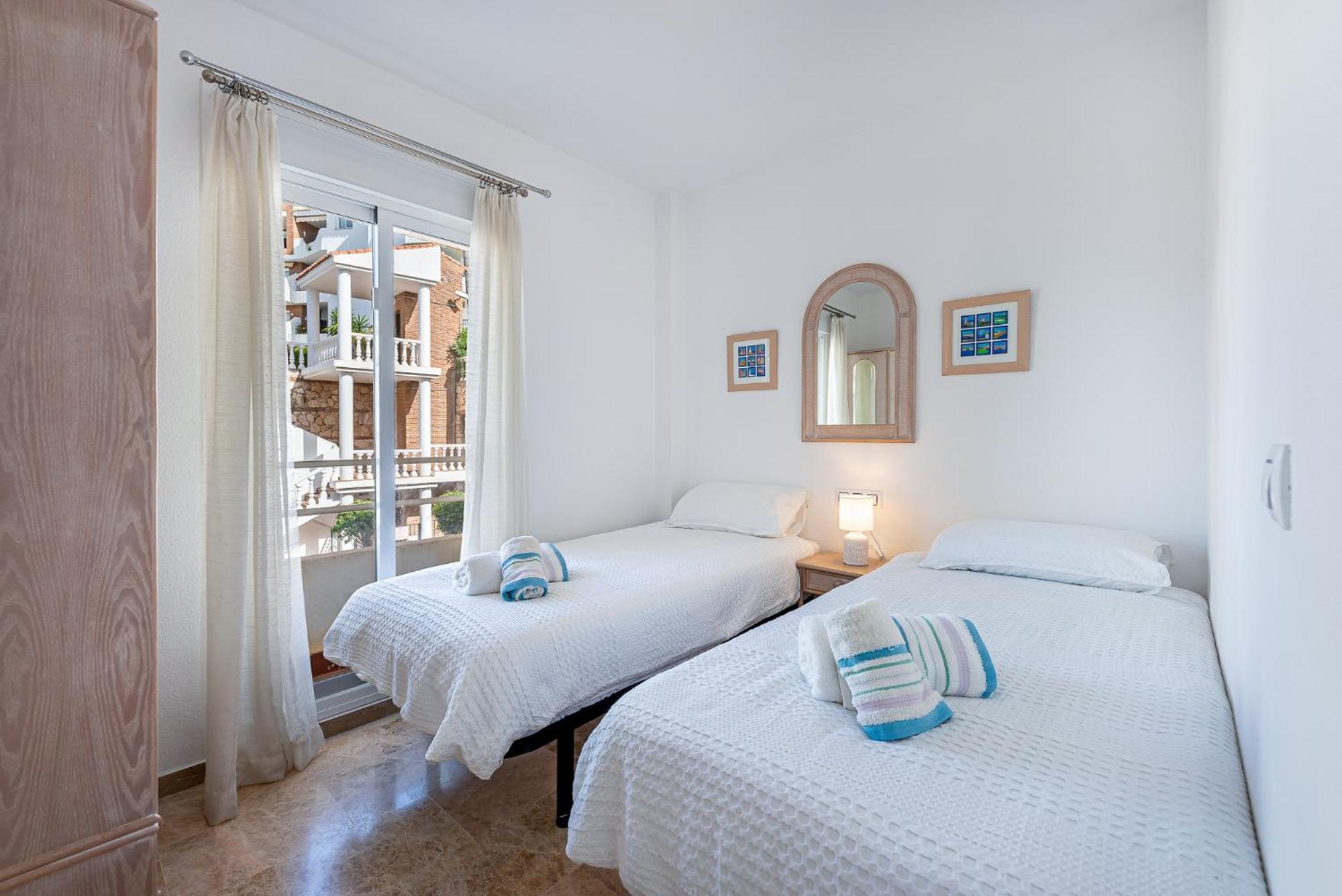 Refugio De Riviera 2 Bed * Sitio de Calahonda