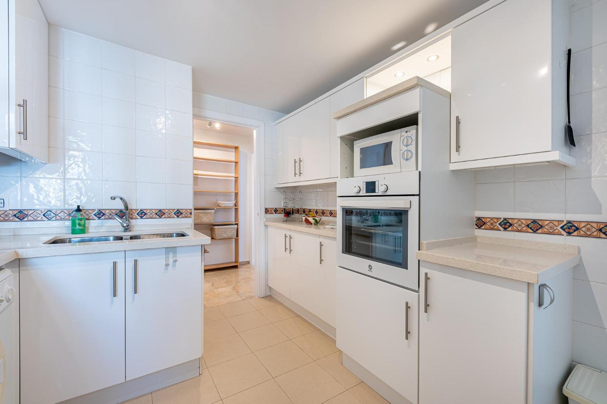Refugio De Riviera 2 Bed * Sitio de Calahonda